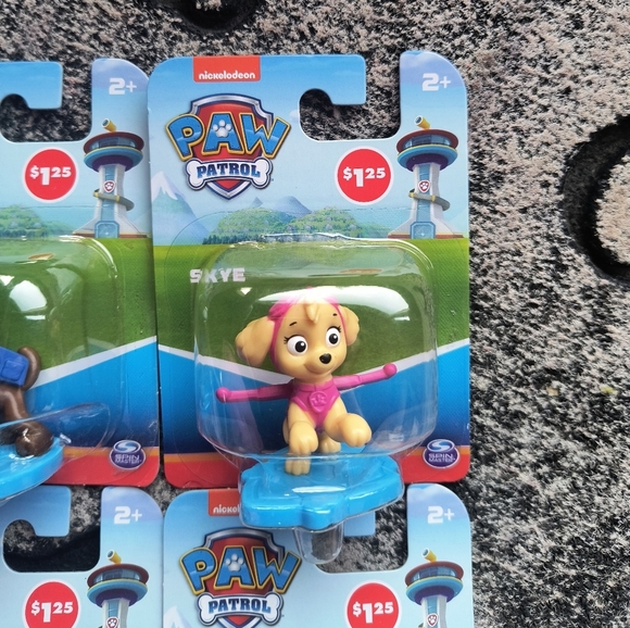 Paw Patrol Nickelodeon Figures Set Of 4 From Spin Master Skye Chase Marshall - Picture 3 of 5